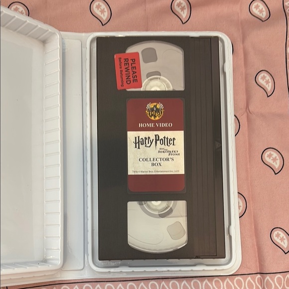 🍓Harry Potter and the Sorcerer's Stone 6 pieces collector box - Picture 2 of 6